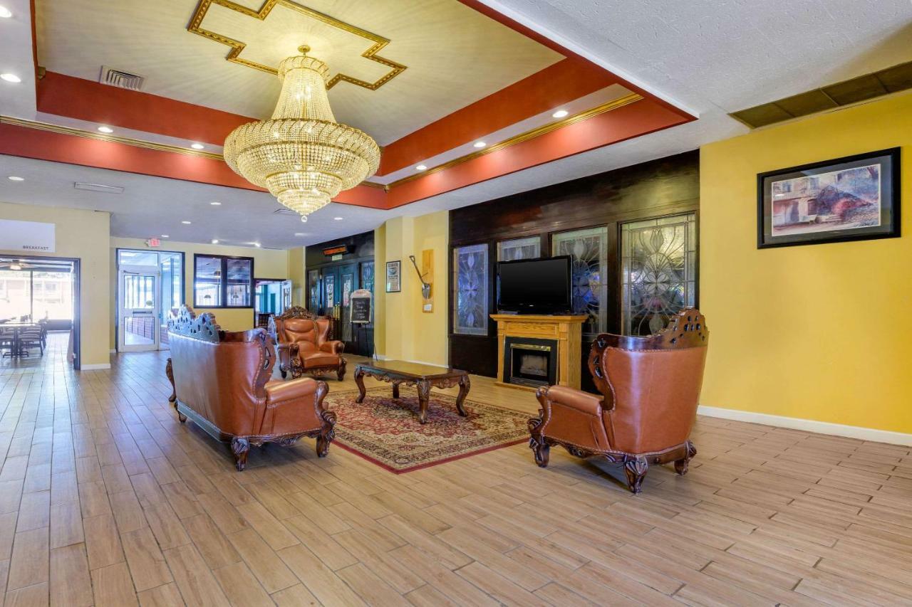 Inn At Lebanon - Hershey & Manheim Area מראה חיצוני תמונה